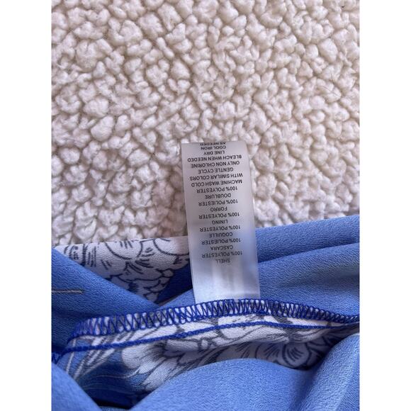 NWT Vince Camuto Women’s Maxi Blue Floral Short Sleeve Dress 12 NWT 148$ - Picture 11 of 11